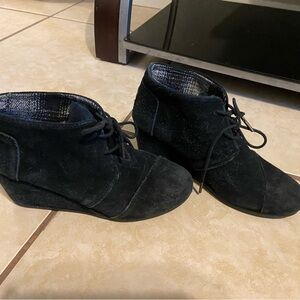 Toms Dark Suede Lace-Up Booties